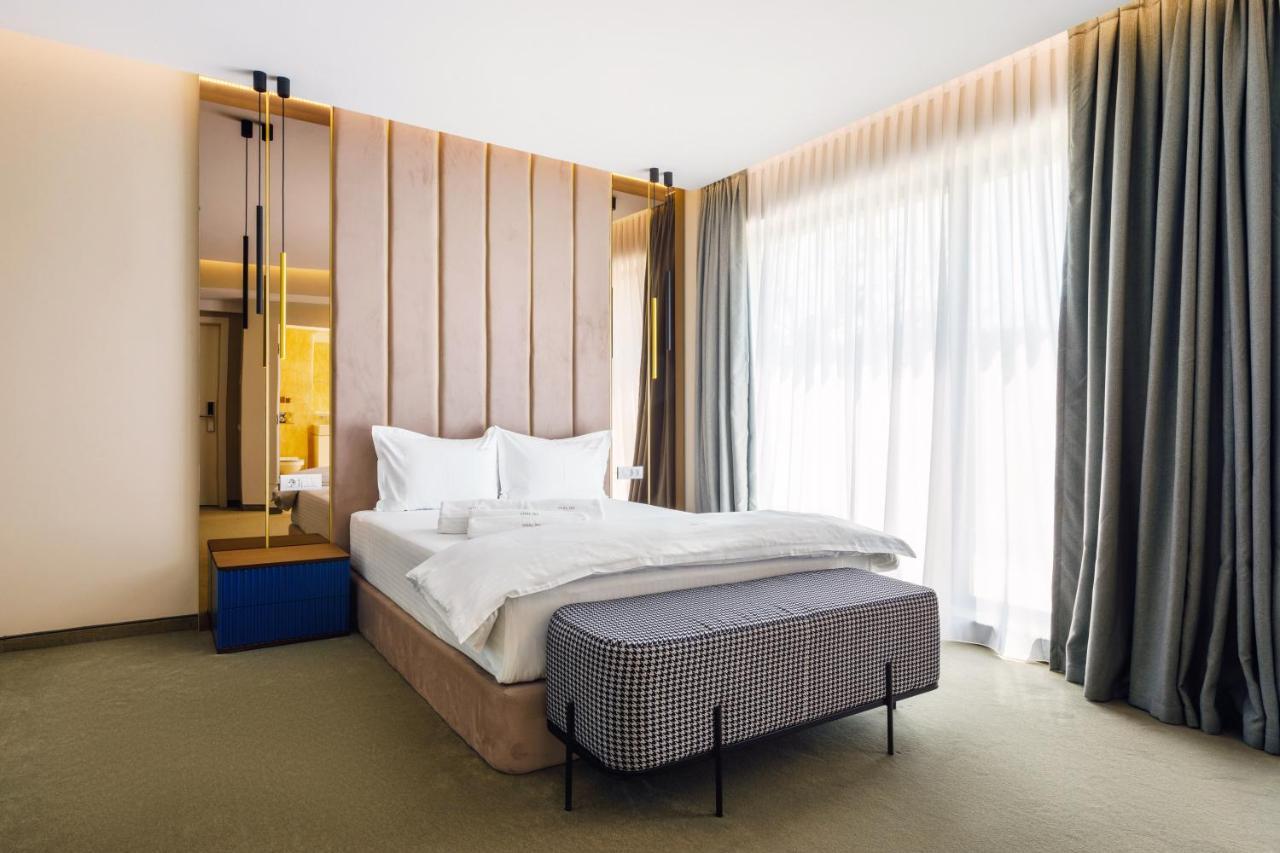 Onal Boutique Hotelier Mamaia Esterno foto