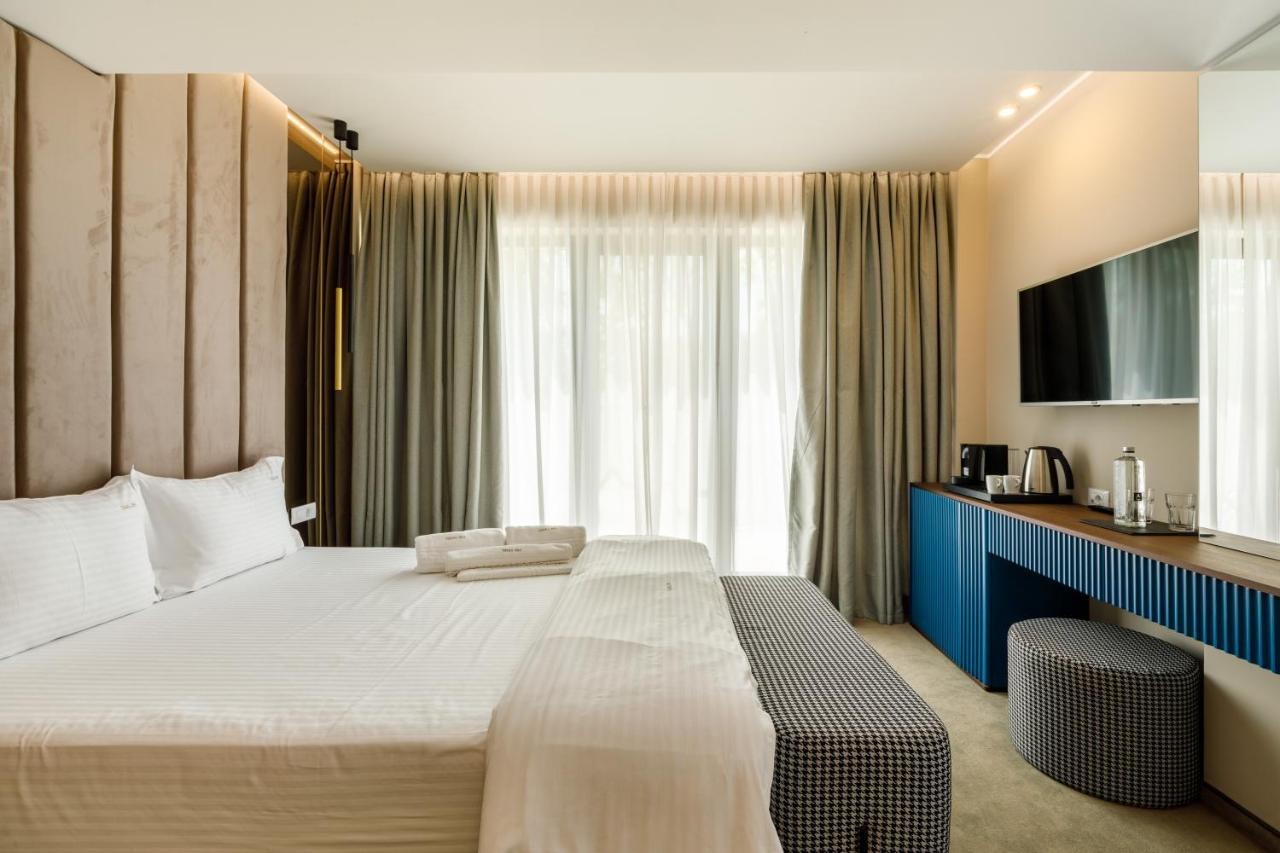 Onal Boutique Hotelier Mamaia Esterno foto