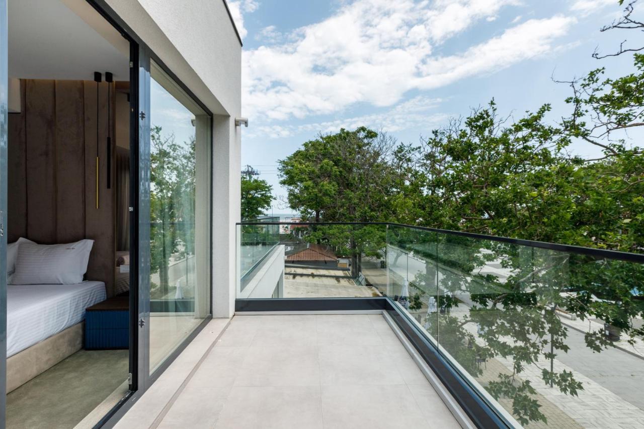 Onal Boutique Hotelier Mamaia Esterno foto